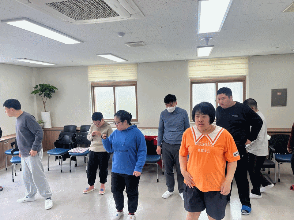 ccf7414baf15b2bc40df693a461e3933_1744243627_6243.gif