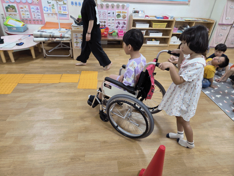 b4b64814a974cf9683406988d6685fc8_1756690674_0533.gif